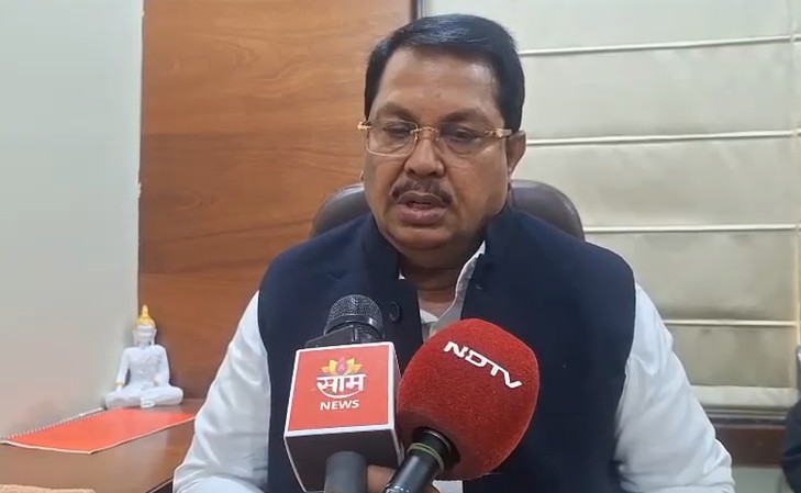 उद्धव-राज गठबंधन से BMC चुनाव में कांग्रेस ने क्यों बनाई दूरी? विजय वडेट्टीवार ने बताई वजह