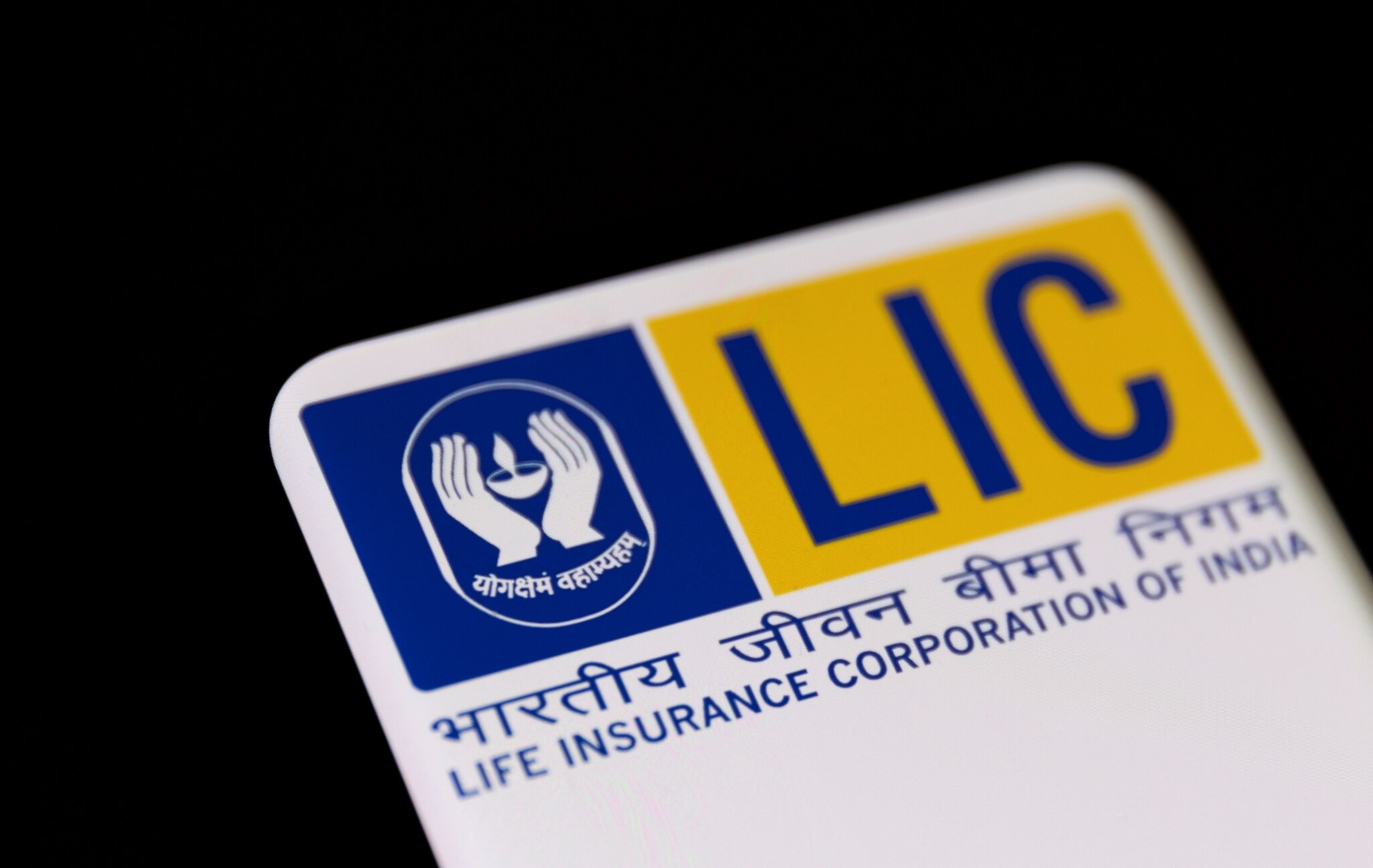 LIC Chairman Guides For 25% VNB Margin By 2024&ndash;25 