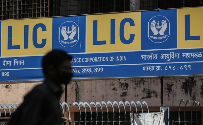 Why Foreign Investors Have Mostly Steered Clear Of Mega LIC IPO