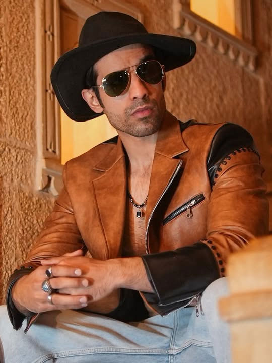 Karron Dhinggra’s Leather Outfit Defines Bold Fashion