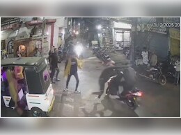 MP Crime News: सागर में 'बिच्छू गैंग' का खौफ, नाबालिग कर रहे गुंडागर्दी, किसी के सिर पर बोतल फोड़ी, किसी पर चाकू से हमला