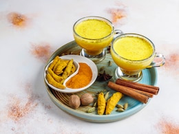 Turmeric Milk Benefits For Skin: 5 Reasons To Drink Haldi Doodh Daily