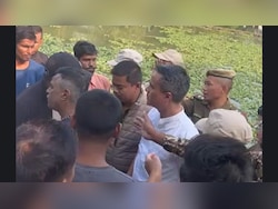 Clash Erupts In Village Along Assam-Meghalaya Border Over Name Plate Removal