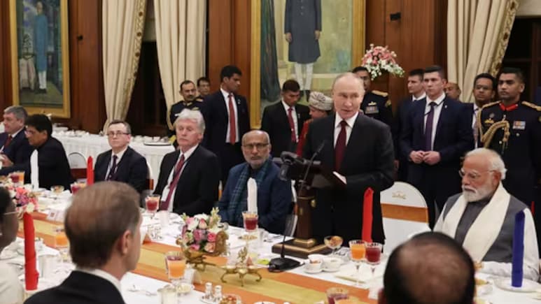 <i>Phir Bhi Dil Hai Hindustani</i> Plays For Putin At Rashtrapati Bhavan Dinner In A Hat-Tip To Bollywood