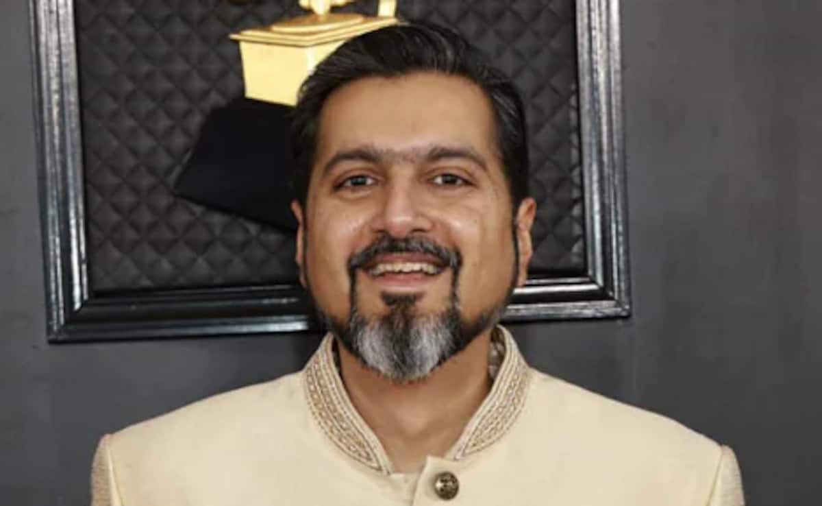 Grammy Winner Ricky Kej Says Delivery Guys "Refused" To Carry TV To 2nd Floor, Amazon Reacts