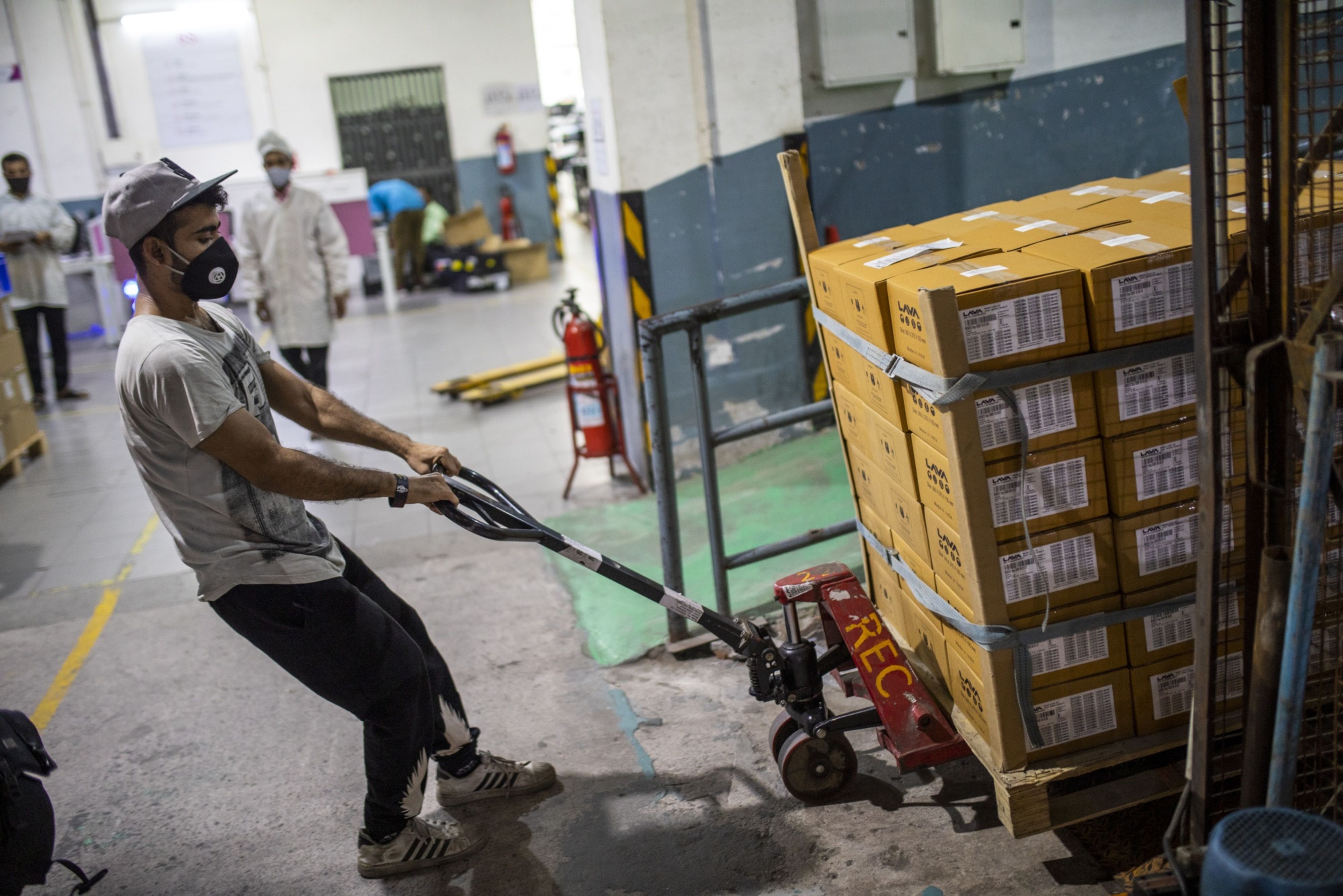 India&rsquo;s Services PMI Improves For Fifth Straight Month