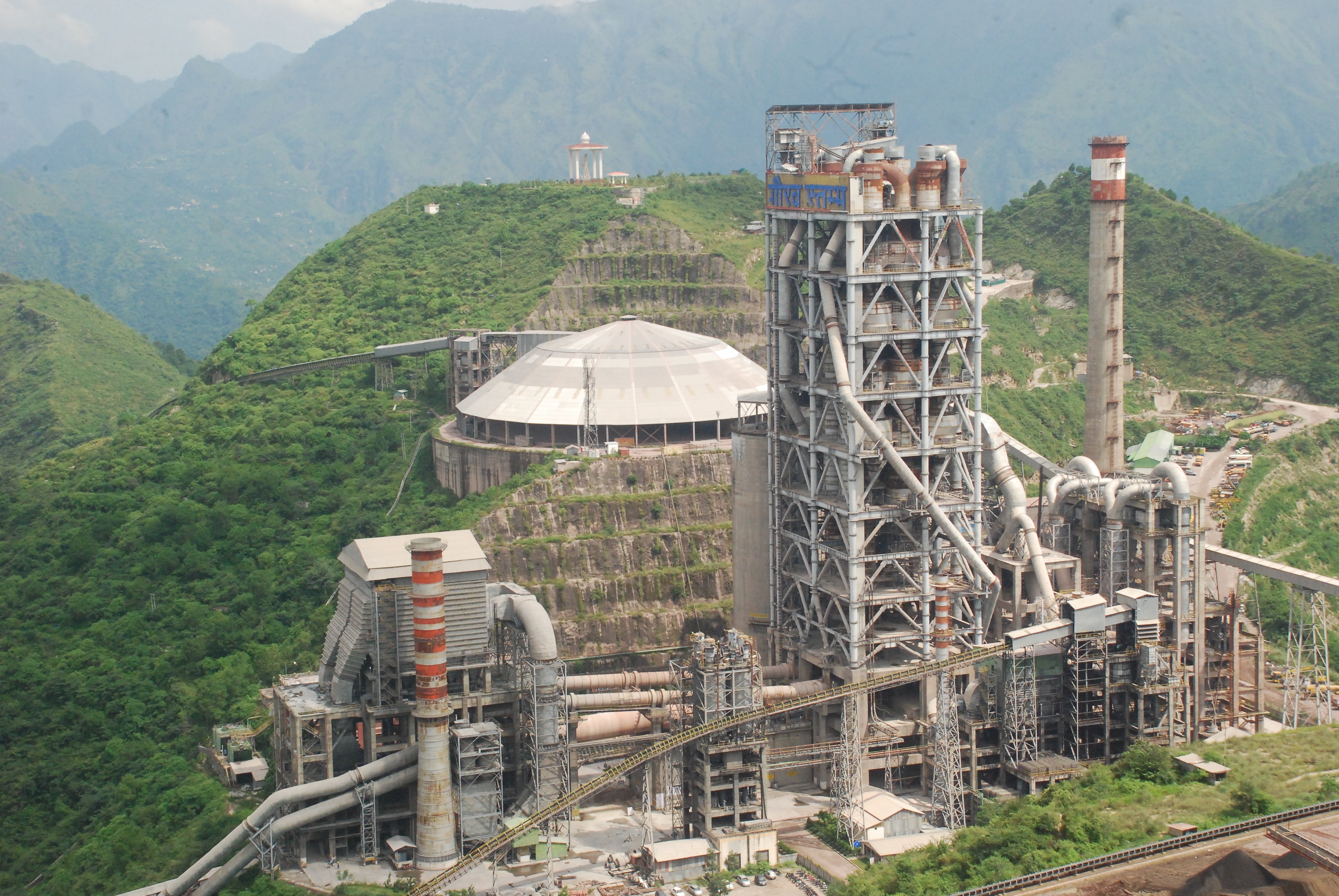 UltraTech To Spend Rs 12,886 Crore To Expand Capacity