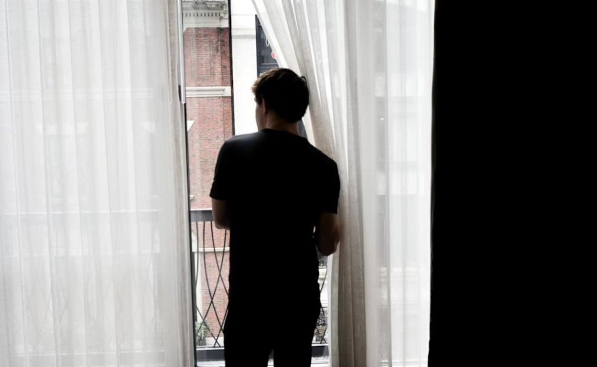 In Shocking Debt Spiral, Singapore Man's Rs 1.7 Crore Loan Balloons To Rs 147 Crore. Here's How