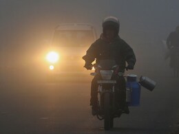 2025 का आखिरी कोहरा, दिल्ली-NCR में कड़ाके की ठंड, सड़कों पर जीरो विजिबिलिटी, रेल-उड़ानें भी प्रभावित