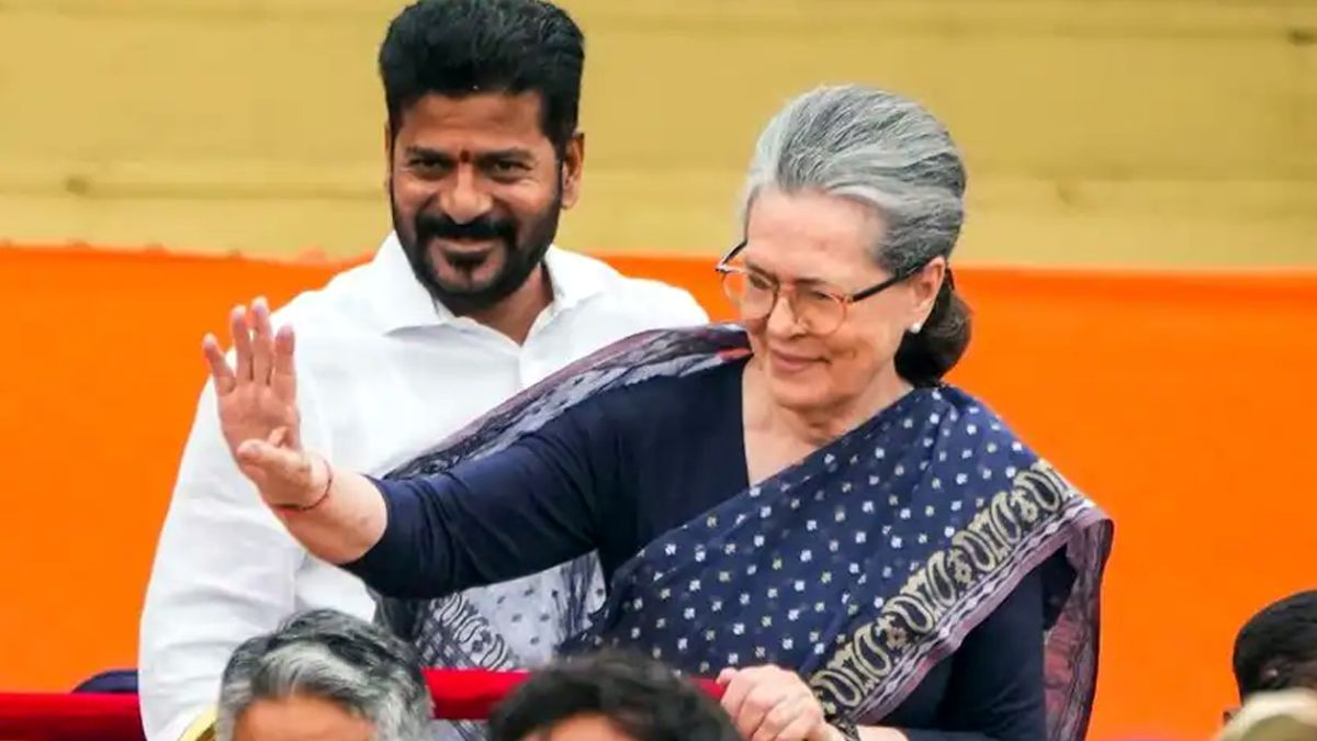 सोनिया गांधी की वजह से आज हम यहां क्रिसमस मना रहे, रेवंत रेड्डी के बयान पर बीजेपी-BRS हमलावर