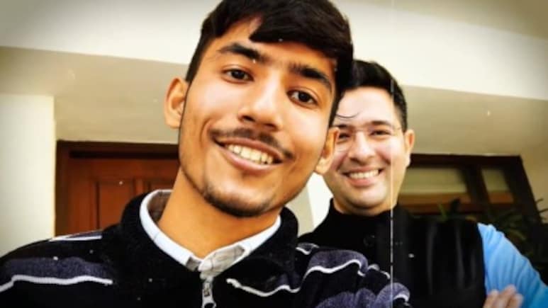 28 डिलीवरी, 15 घंटे और सिर्फ 763 रूपए! Blinkit डिलीवरी बॉय ने सुनाया दर्द, तो राघव चड्ढा ने लंच पर बुलाया घर