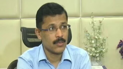 Tukaram Mundhe :IAS तुकाराम मुंढे यांच्यावर थेट निलंबनाची तलवार; भाजपा आमदारांचा 'धमकी'चा आरोप, विधानसभेत खळबळ