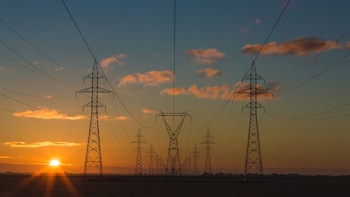CESC Q1 Results: Net Profit Rises 3% YoY, Dividend Declared. Check Record Date