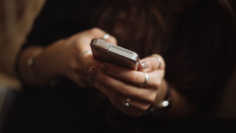 TRAI Launches Revamped MyCall App To Track Network Drops, But iOS Users To Wait