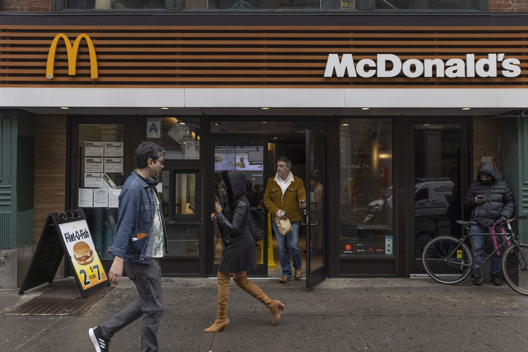 Apple, McDonald&rsquo;s, Airbnb Earnings Set To Strip Away GDP Gloss