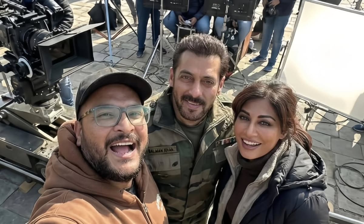 Salman Khan And Chitrangda Singh's BTS Moment From Battle Of Galwan Set Goes Viral. See Pic