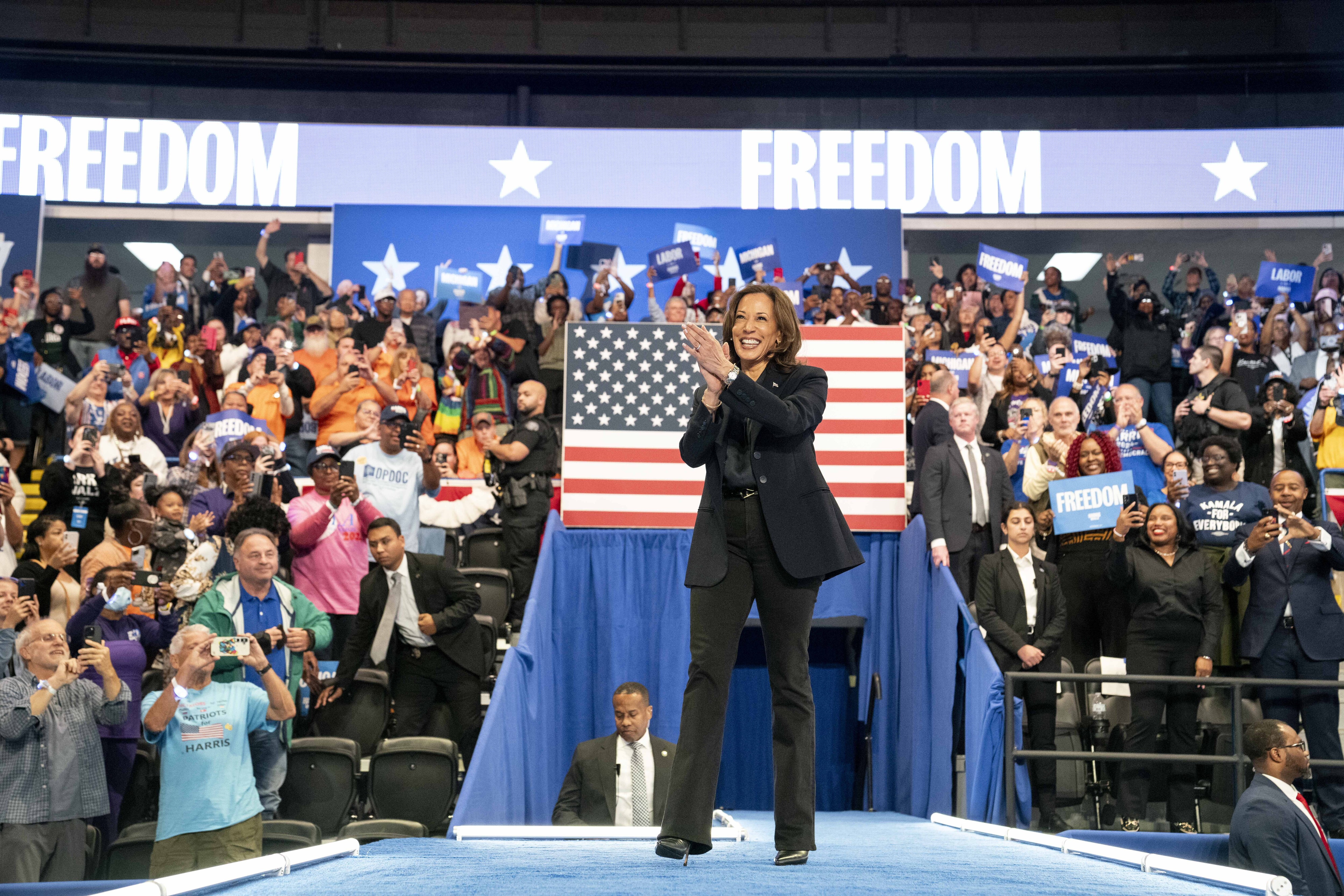 Harris Plans &lsquo;Freedom&rsquo; Rally, Trump Courts Men In Final Push