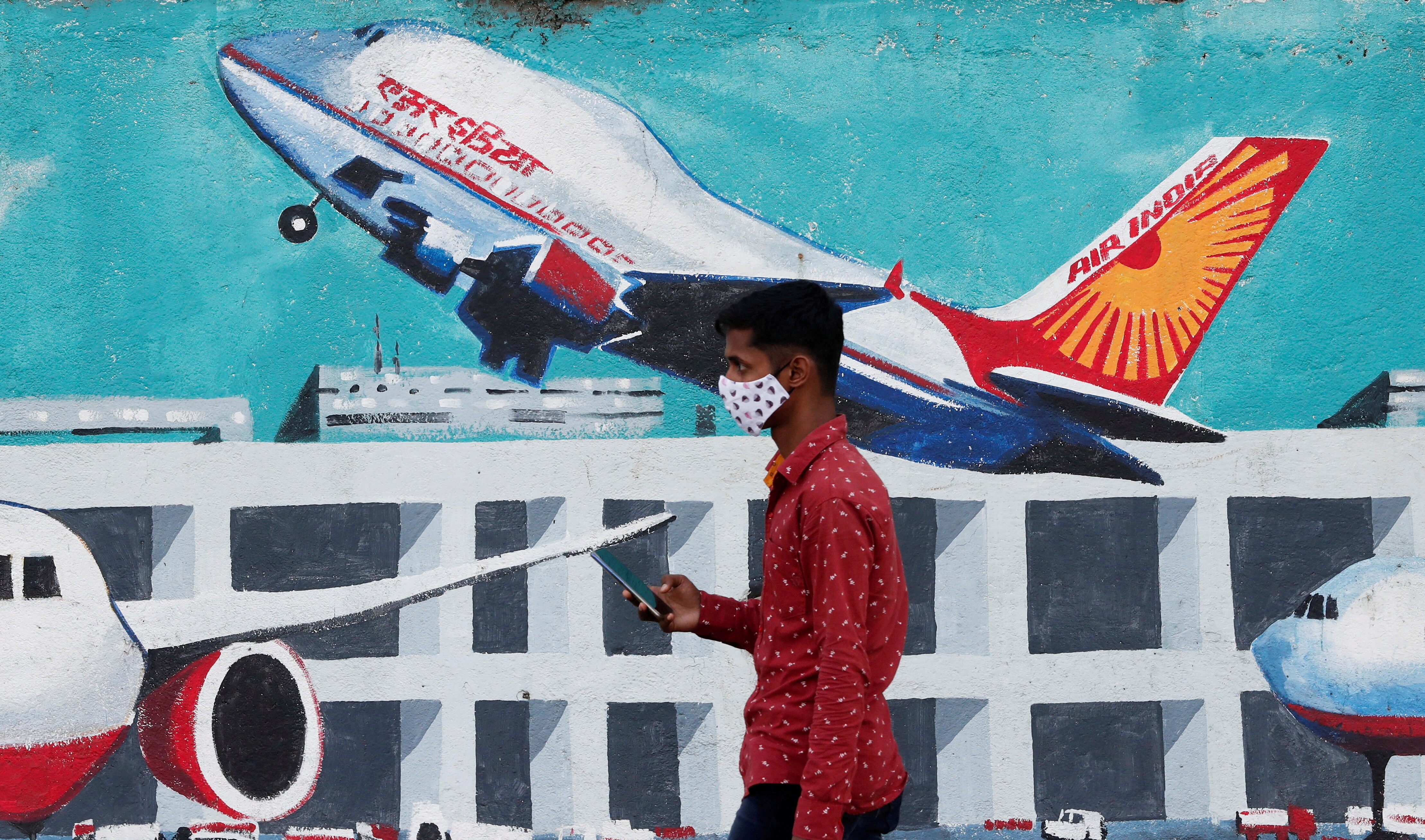Singapore Raises Concerns With Tata Group On Air India's Acquisition