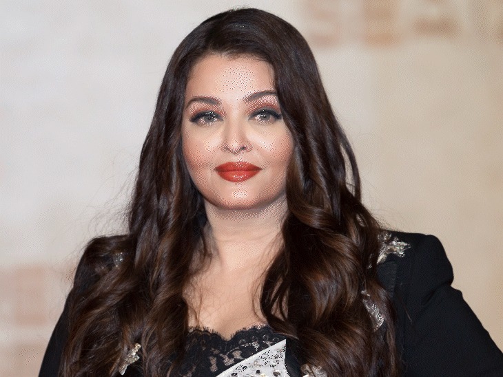 ऐश्वर्या राय बच्चन क्यों पकड़े रहती हैं बेटी आराध्या का हाथ? एक्ट्रेस ने ट्रोलर्स को दिया करारा जवाब