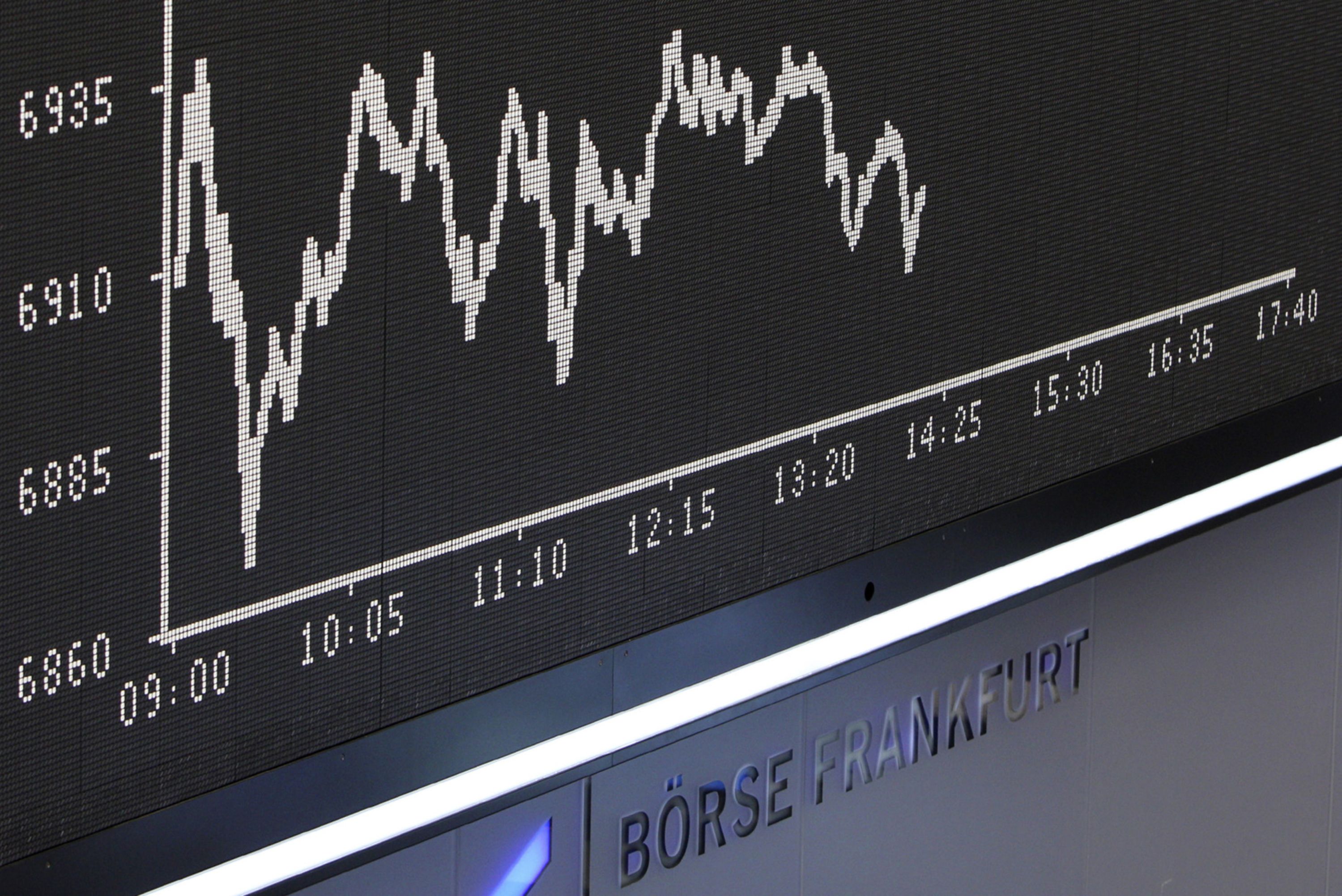 Sensex, Nifty Post Losses For The Week Despite Final Hour Surge