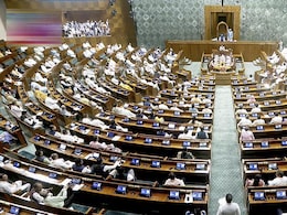 Parliament Winter Session Live Updates: संसद सत्र का आज तीसरा दिन, इन मुद्दों पर फिर हंगामे के आसार