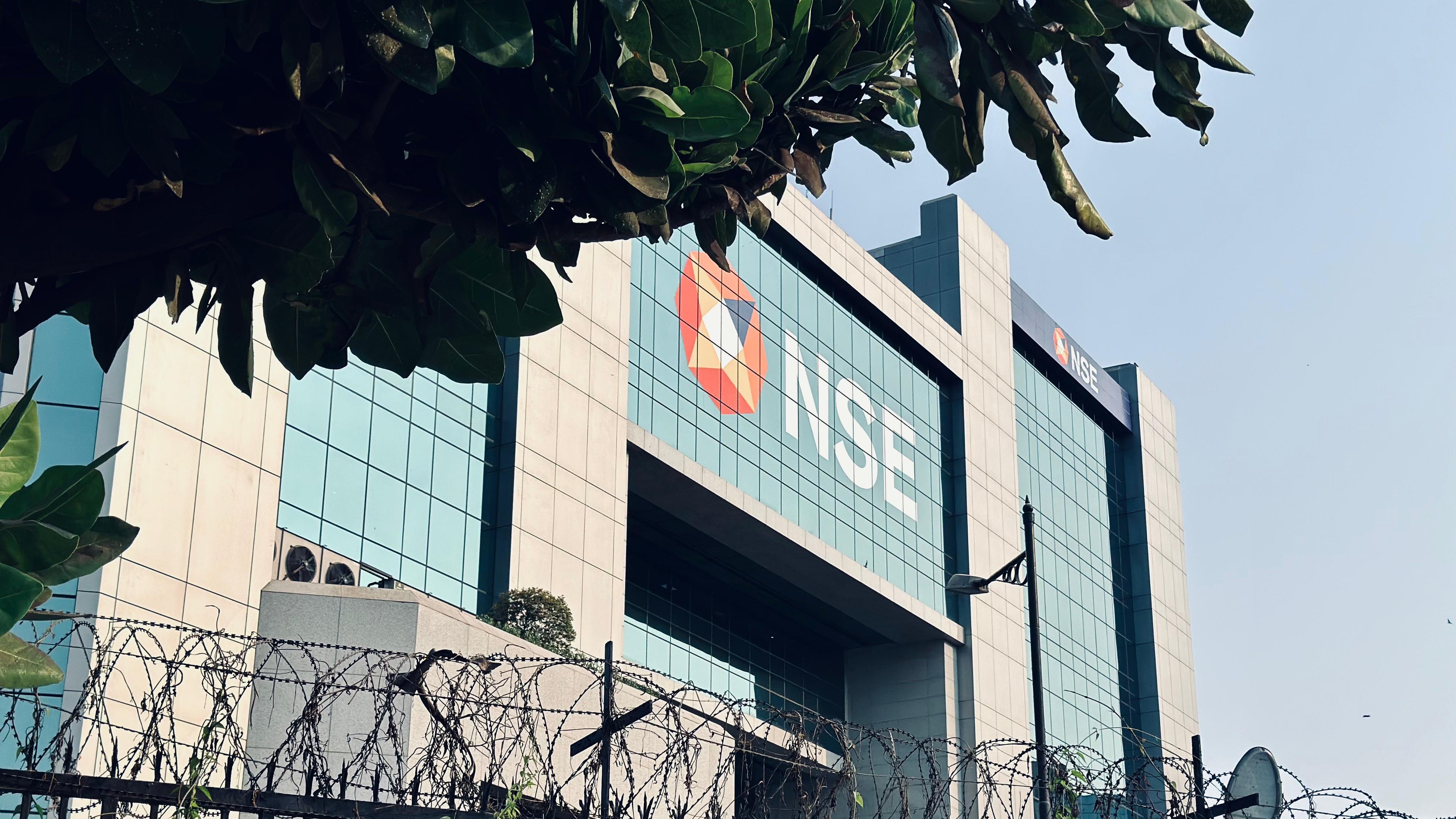 Stock Market Today: Sensex, Nifty Resume Uptrend After One-Day Drop As Bank Stocks Rally