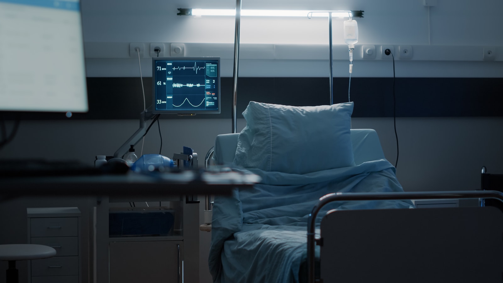 Price Caps Not The Answer: Apollo Hospitals Eyes 100 Bps Cost Cut Amid Expansion
