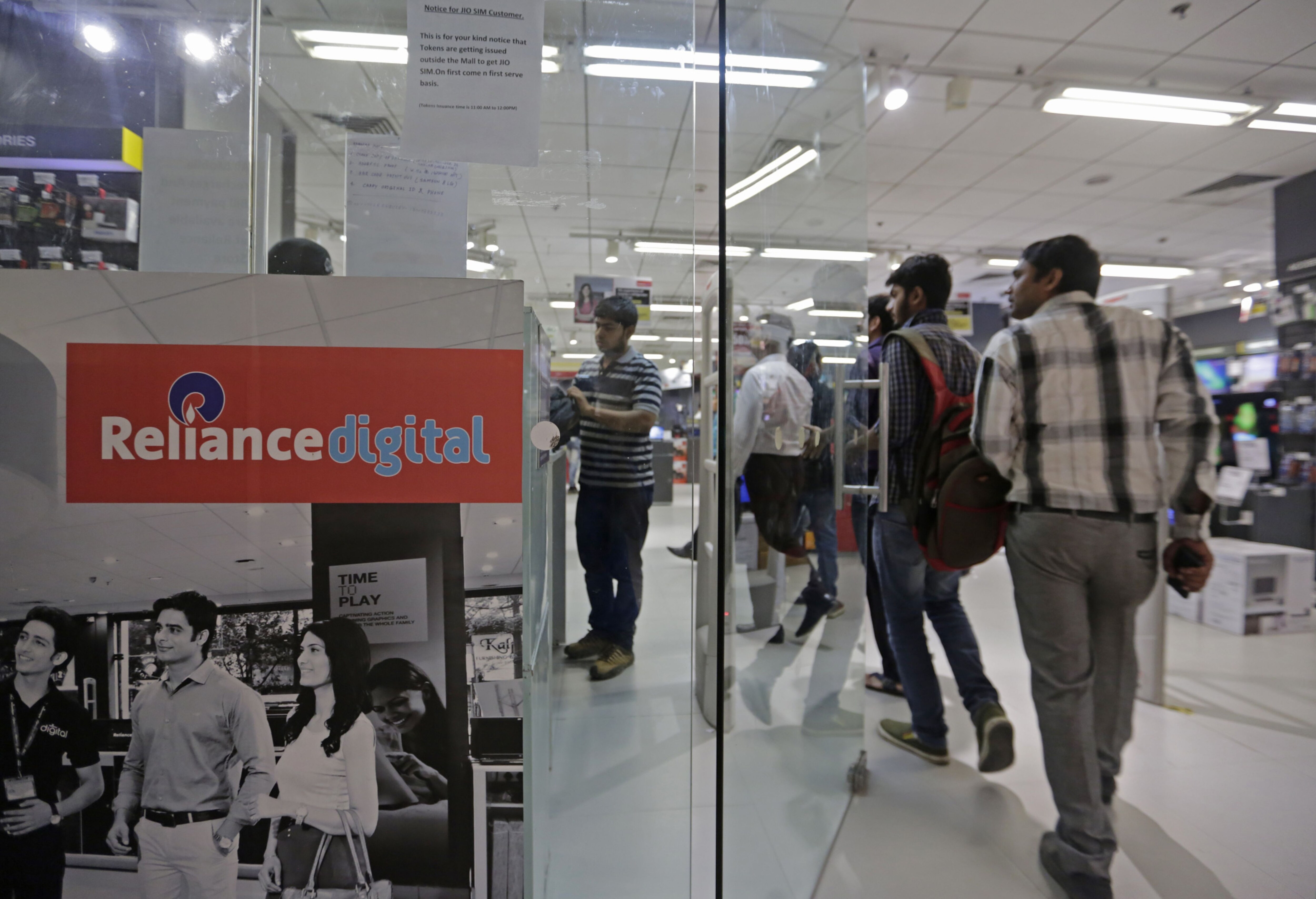Silver Lake To Invest An Additional Rs 1,875 Crore In Reliance Retail