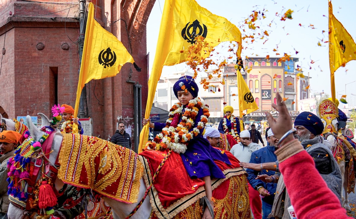 Veer Bal Diwas 2025 Nagar Kirtan Amritsar