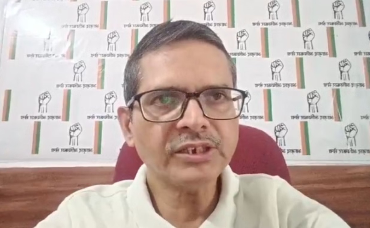 यूपी पुलिस के पूर्व आईजी अमिताभ ठाकुर गिरफ्तार, देवरिया से जुड़ा हुआ है मामला