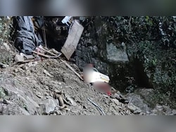 21 Labourers From Assam Feared Dead After Truck Falls Into Arunachal Gorge