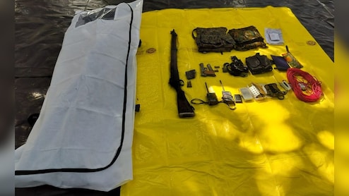 Naxal Encounter: बीजापुर के जंगलों में फिर तड़तड़ाईं गोलियां, सुरक्षाबलों ने एक नक्सली को किया ढेर