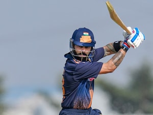 Delhi vs Gujarat Live Score Updates Vijay Hazare Trophy: Virat Kohli Nears Century, Rishabh Pant Joins Him At Crease
