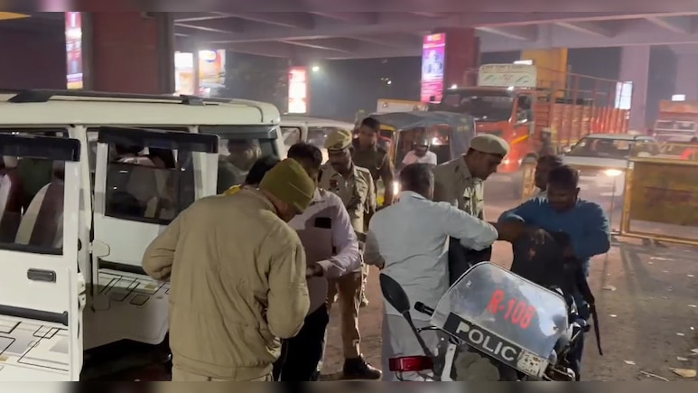 68 नाके, 5400 पुलिसकर्मी...नए साल के जश्न पर हुड़दंगबाजों पर ऐसे नकेल कसेगी गुरुग्राम पुलिस