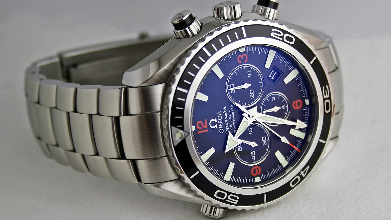 Amazon Wardrobe Refresh Sale: Boss Watches Now Up To 50% Off Amazon Wardrobe Refresh Sale: Boss Watches Now Up To 50% Off