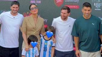 Kareena Meets Lionel Messi With Sons Taimur And Jeh In Mumbai. See Pics