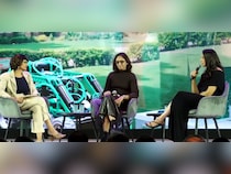 Smriti Mandhanas 1st Public Appearance After Calling Off Wedding: "Dont Love Anything More Than Cricket"