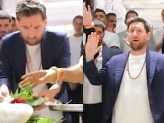 Messi Chants "Har Har Mahadev", Offers Prayers In Hindu Tradition. Watch