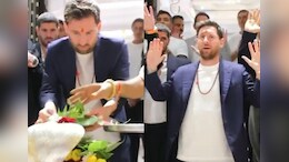 Lionel Messi Chants "<i>Har Har Mahadev</i>", Offers Prayers In Hindu Tradition As India Tour Ends. Watch