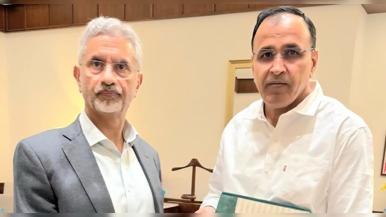 विदेश मंत्री जयशंकर से मिले सांसद उम्मेदाराम बेनीवाल, कतर में मृत युवक लाश राजस्‍थान लाने की मांग