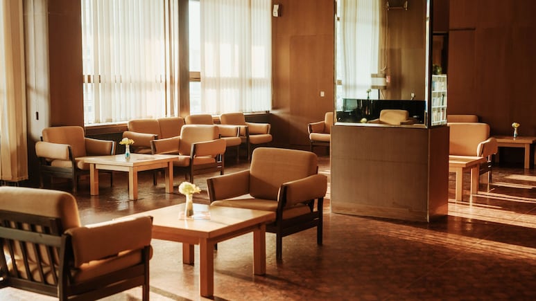 Digital Lounge: मुंबईकरांसाठी Good News! रेल्वे स्थानकात करा ऑफिसचे काम; 'या' स्टेशनवर डिजिटल लाऊंज सुरु