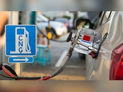 CNG-PNG Price Cut: नए साल पर बड़ी राहत! सस्ती हो सकती है सीएनजी और पीएनजी, ट्रांसपोर्ट और रसोई का खर्च कम होगा