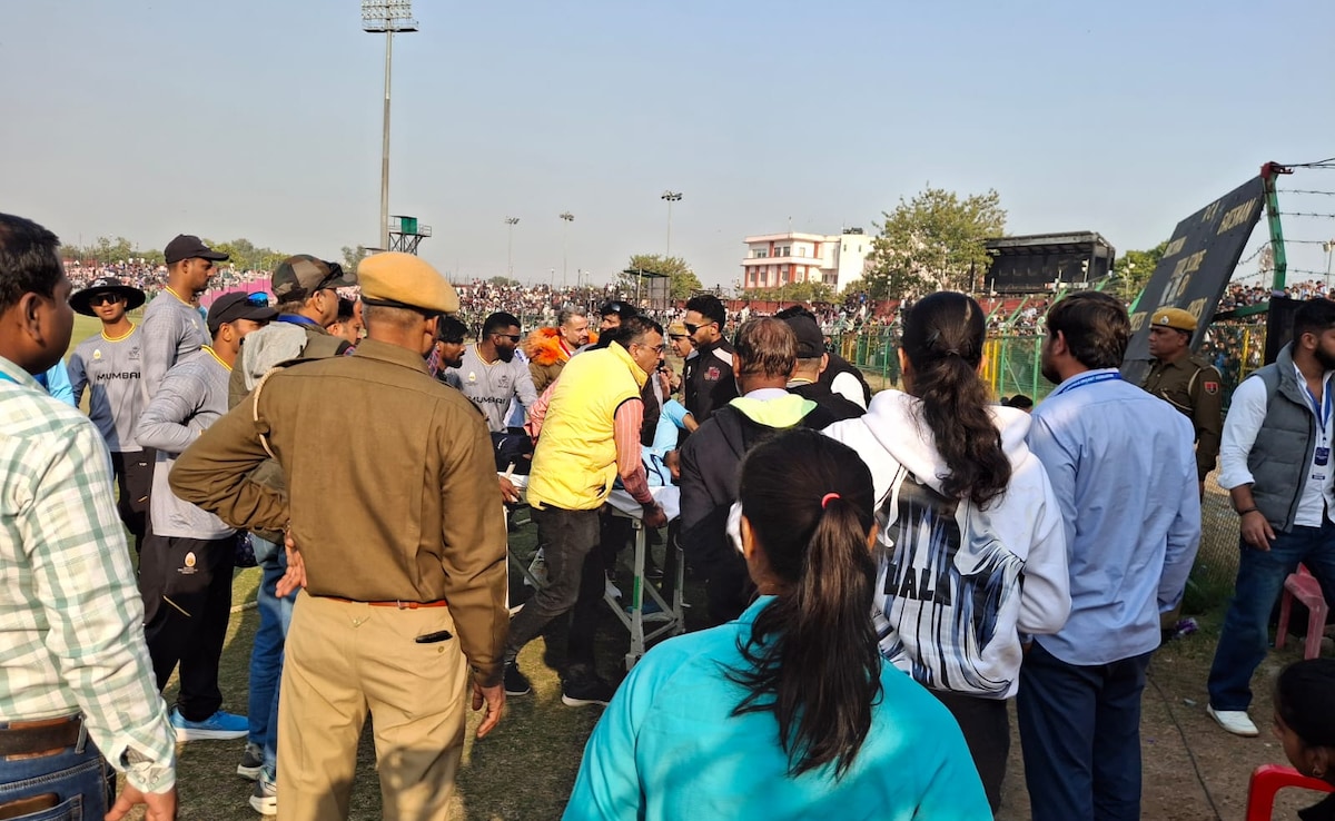 Rohit Sharmas Mumbai Teammate Suffers Freak Injury, Taken To Hospital On Stretcher