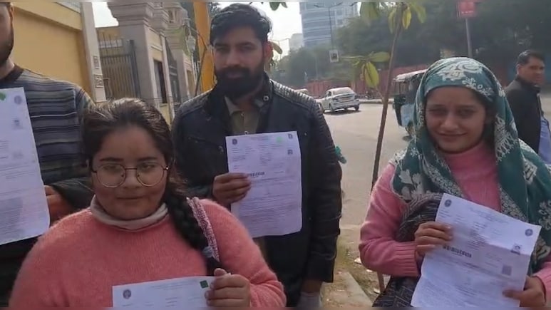 जयपुर में सीनियर टीचर भर्ती परीक्षा में गड़बड़ी! अभ्यर्थियों को दी गई गलत OMR शीट