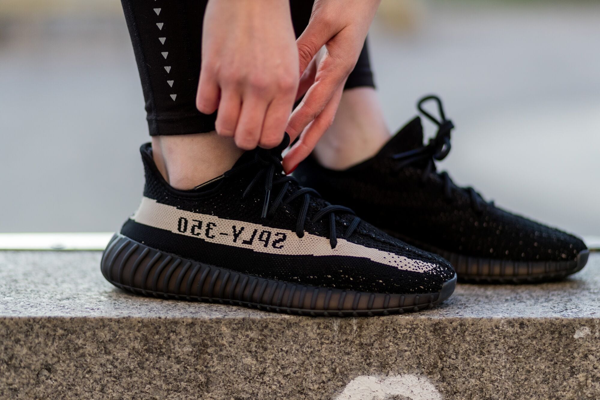 adidas gazelle silver green womens Adidas Yeezy Boost 350 V2 "Black" - FU9006