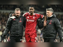 Liverpool Await Scan Results As Alexander Isak Faces Possible Broken Leg Injury