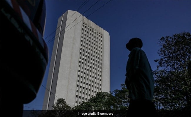 What The RBI Said On The Rupee's Fall And Inflation Surge: 10 Points