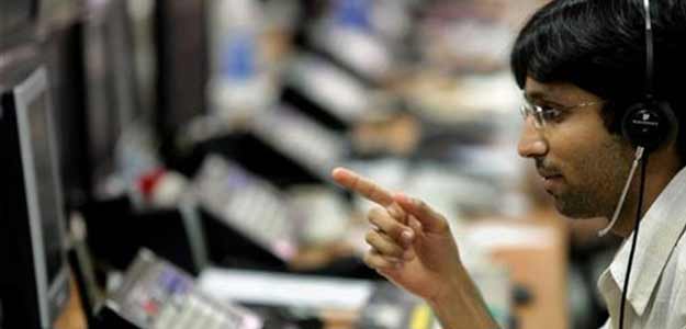 Sensex Soars 400 Points to Record High, Nifty Nears 7,000