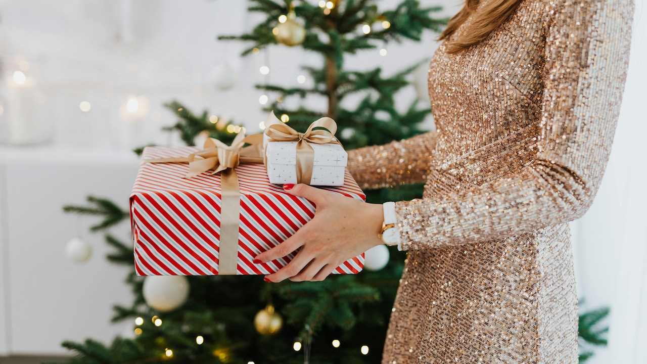 5 Best Party Wear Dresses For Ladies That Dont Need Constant Adjusting