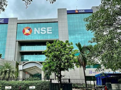 Stock Market Today: Sensex Snaps 11-Day Winning Streak; RIL, HDFC Bank Drag; FPIs Turn Net Sellers